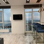 9 Pearl Διαμέρισμα