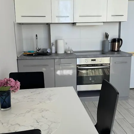 9 Pearl Apartmán *